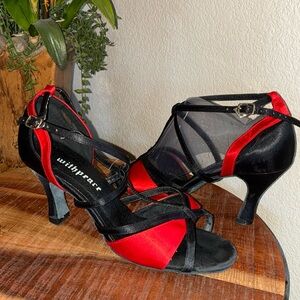 WITHPEACE Black/Red Satin Argentinian Tango/Salsa/Latin Shoes, Size 9.5 EUC